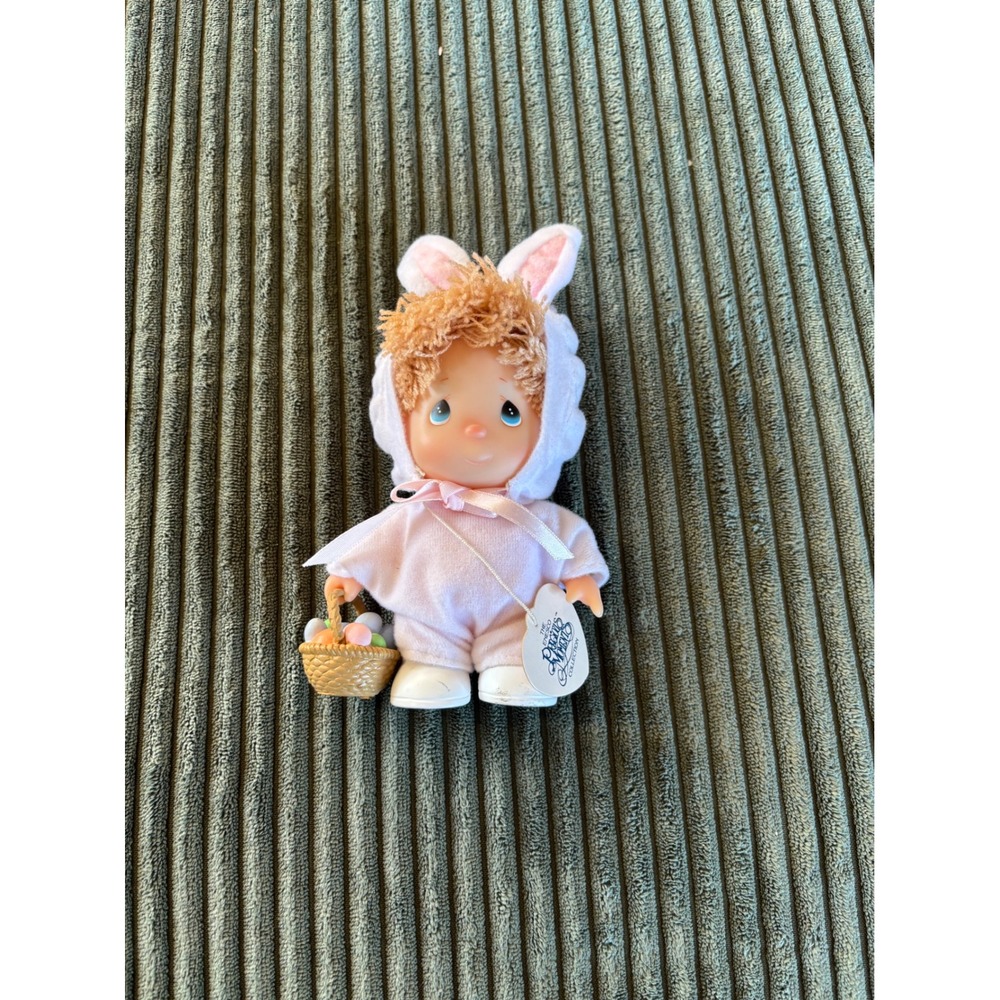 Precious Moments Easter Bunny Girl Figurine Pink Outfit Basket Eggs Toy Figurine